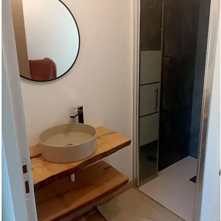 Holiday home Maison Aux Portes De La Rochelle La Jarrie